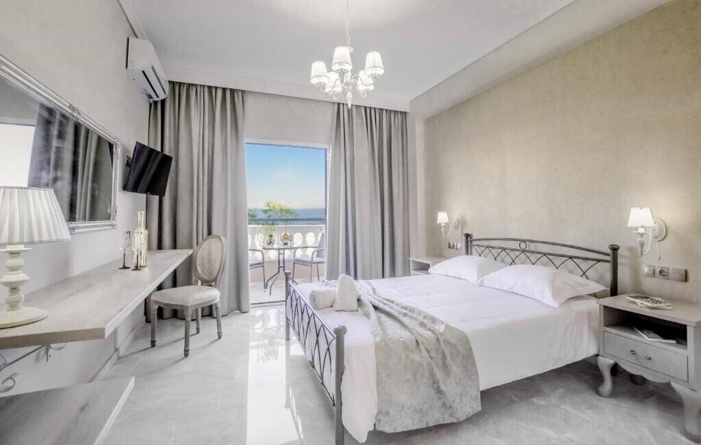 Отель Erofili Hotel 3*