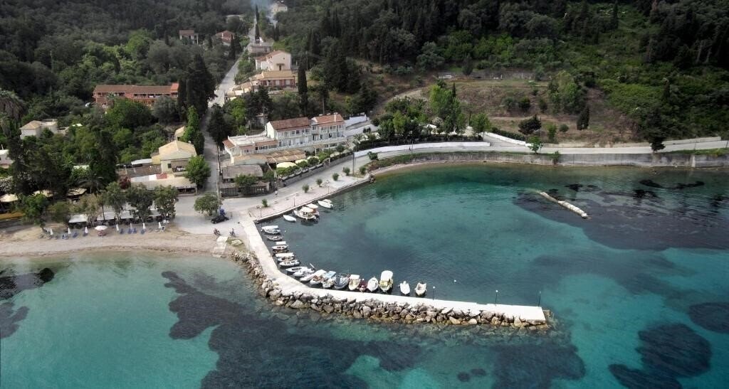 Фотография Golden Sunset 2*