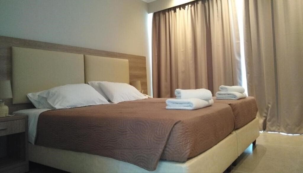 Картинка Golden Sunset 2*