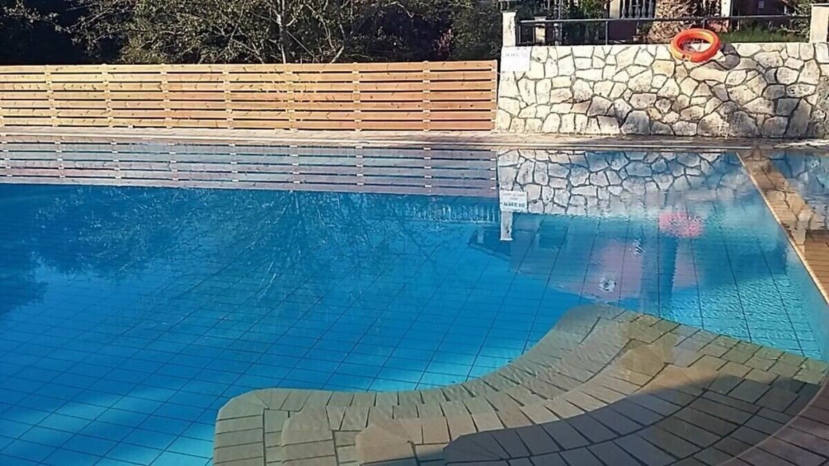 Фотографія Harbour Inn Corfu 3*