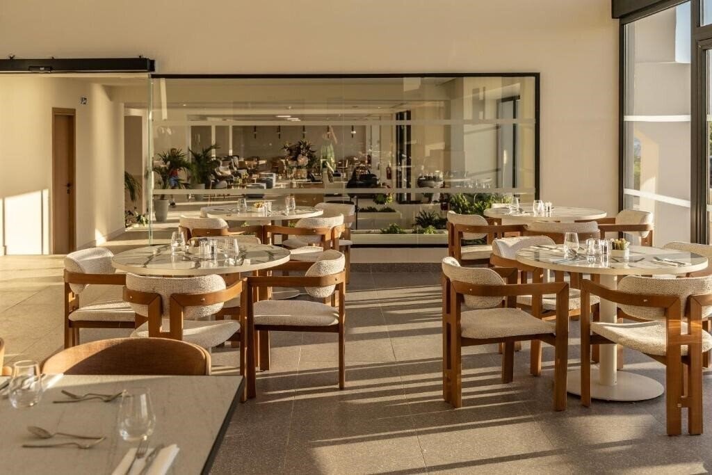 Изображение Valmar Corfu by Louis Hotels 4*