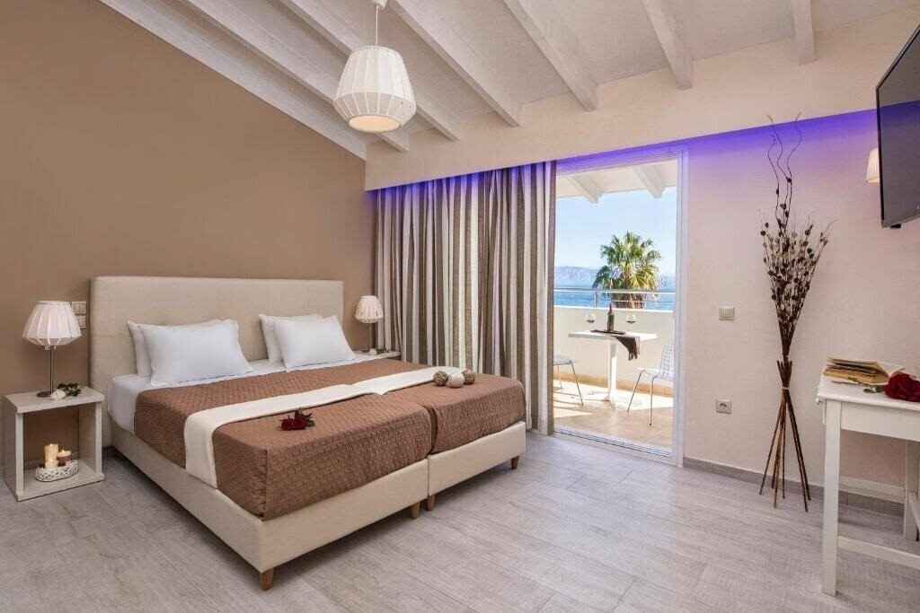 Готель Onar Corfu Aparts & Studios 2*