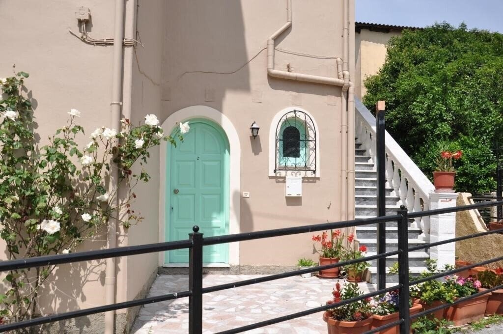 Фотография Paraskevi Apts 1*