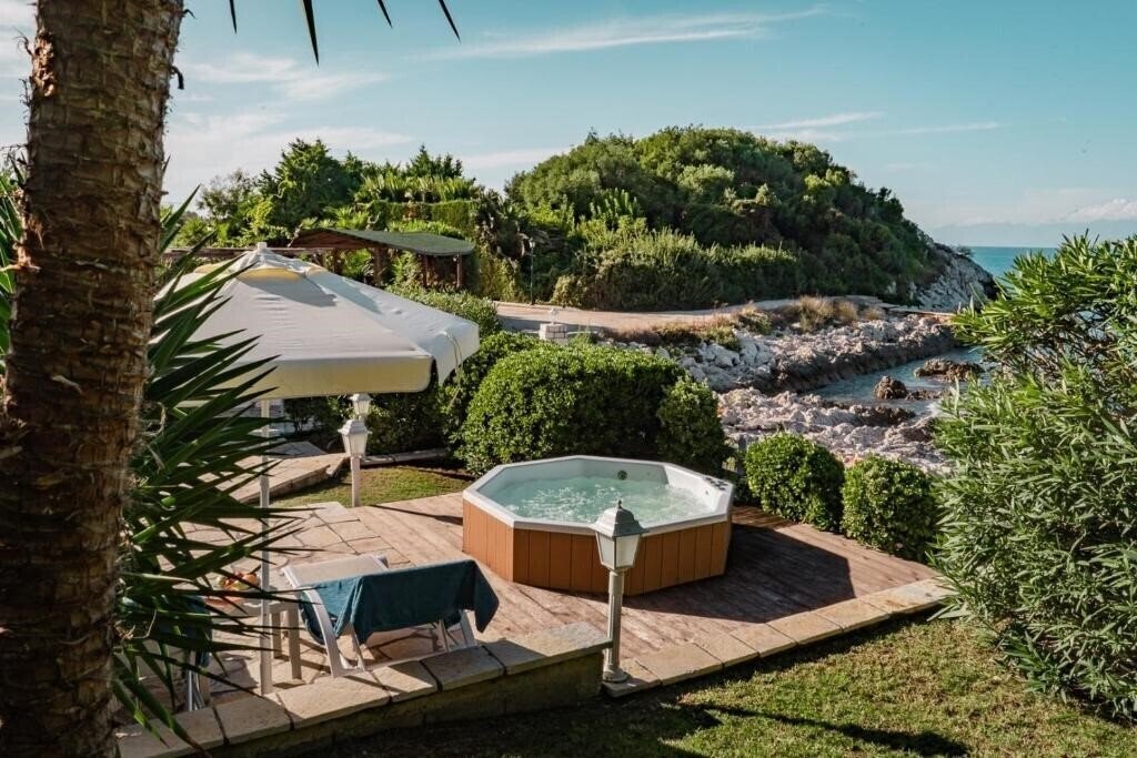 Изображение Neptune Sea House 3*