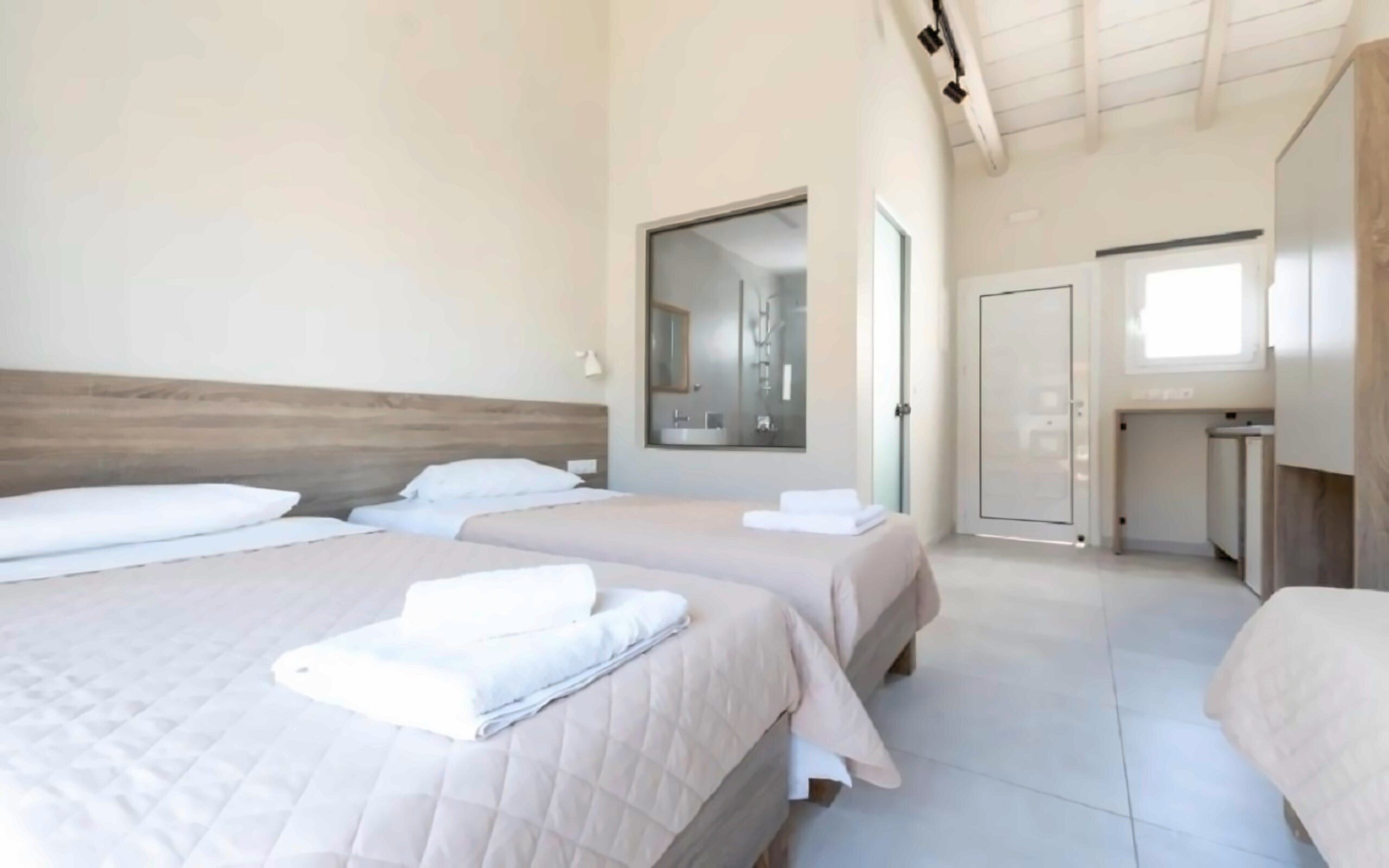 Фотографія The Barn Resort 2*