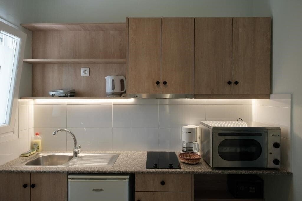 Фото Feeloxenia Corfu Apartments 3*