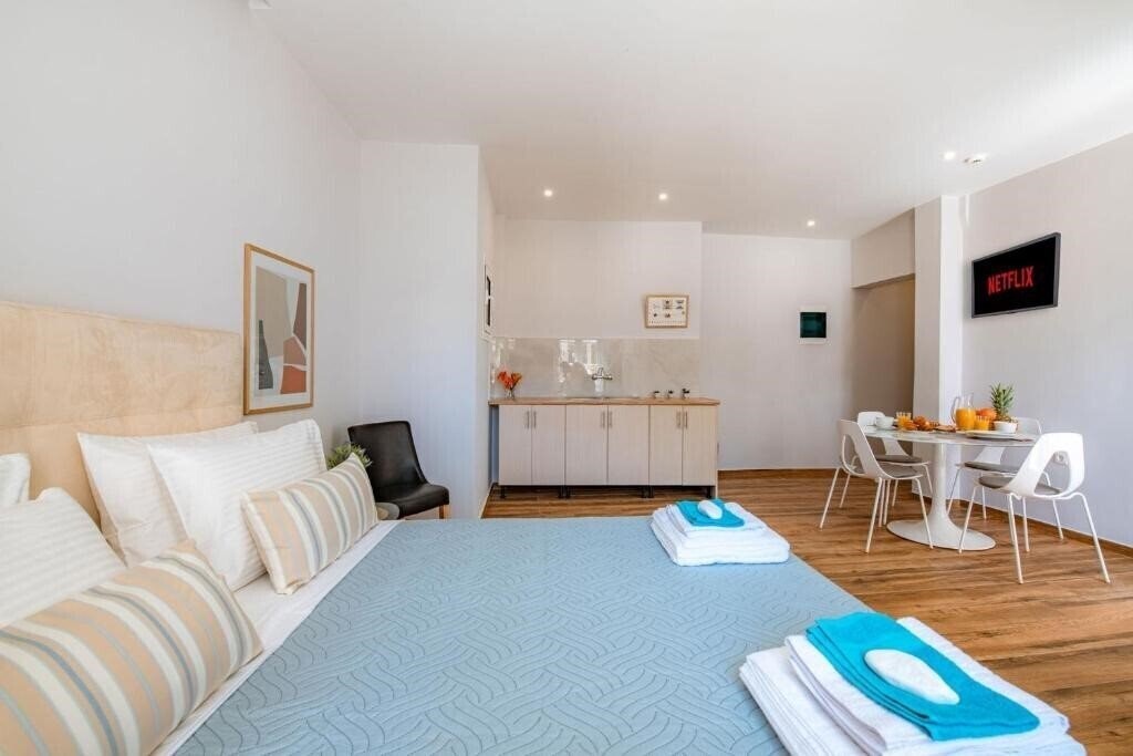 Картинка Korina Apart Hotel Kavos 3*