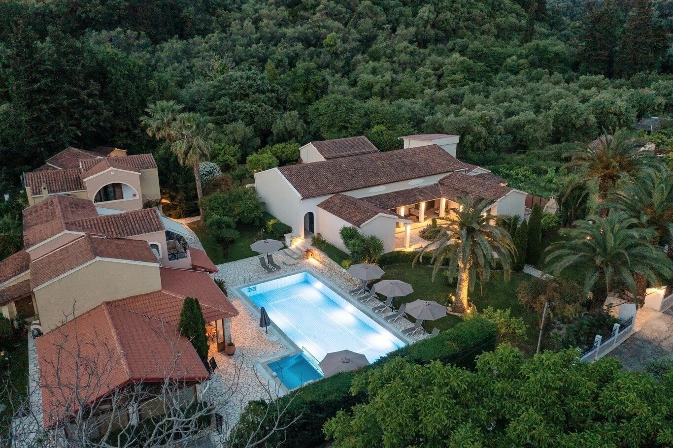 Отель Villa Violetta Acharavi 3*