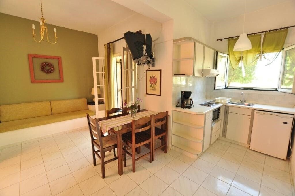 Картинка Elena Apartments Corfu 3*