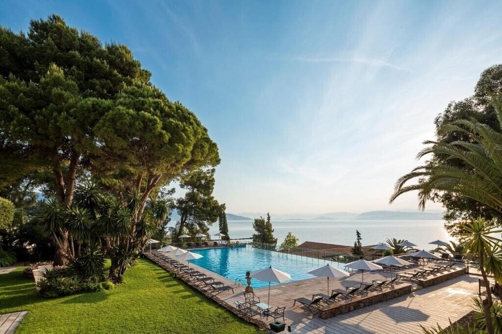 Отель Kontokali Bay 5*