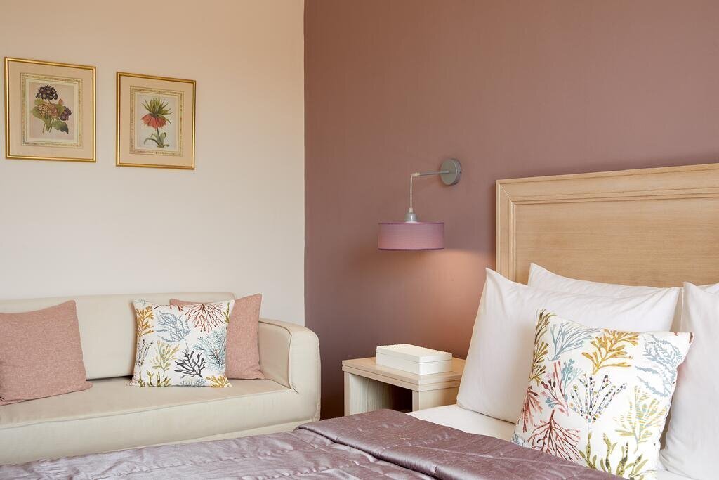 Фотографія Delfinia Hotel 4*