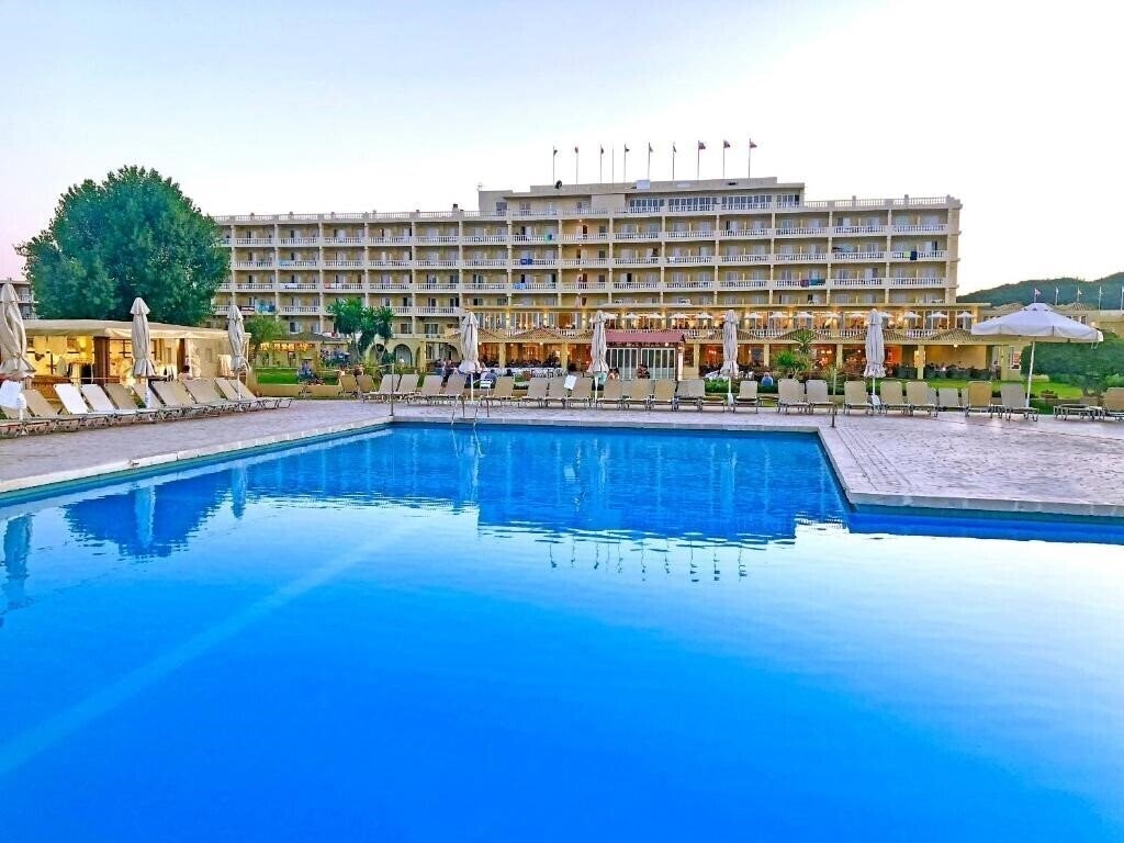 Фотографія Mitsis Messonghi (ex. Messonghi Beach Resort) 4*