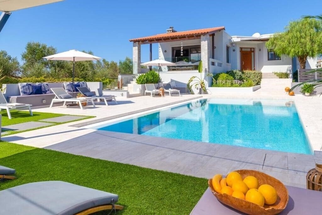 Готель Villa Ampelaki 2 4*