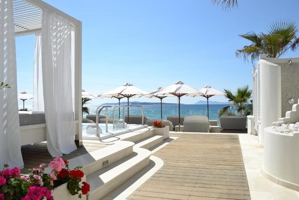 Готель Delfino Blu Boutique Hotel 4*