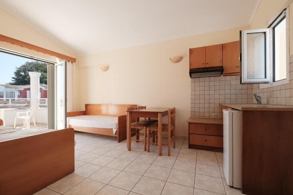Фотография Paradise Hotel Apartments 3*