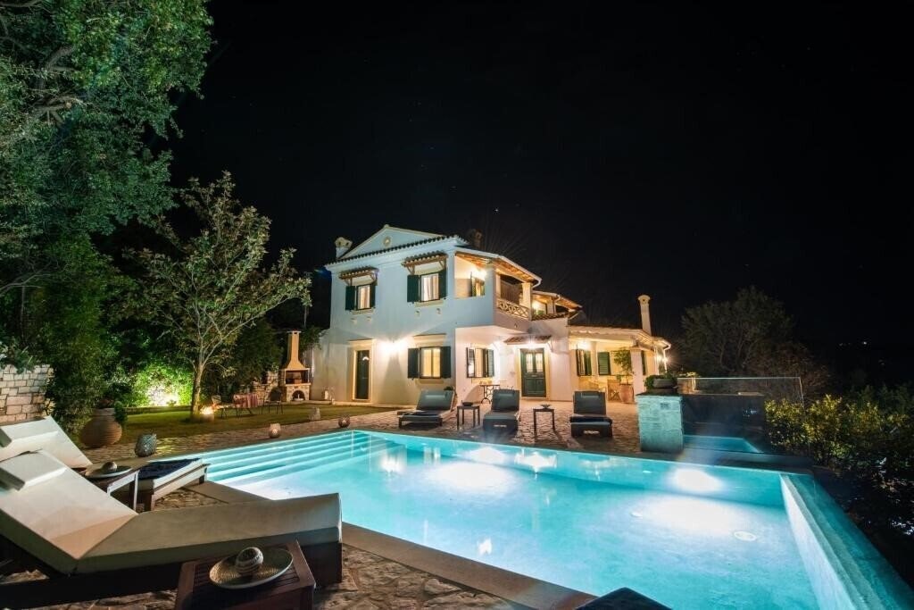 Отель Magnolia Villa 4*