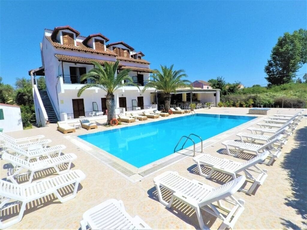 Изображение Captain's Studios & Apartments 3*