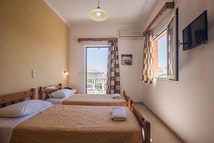 Готель Omirico Hotel & Apartments 3*