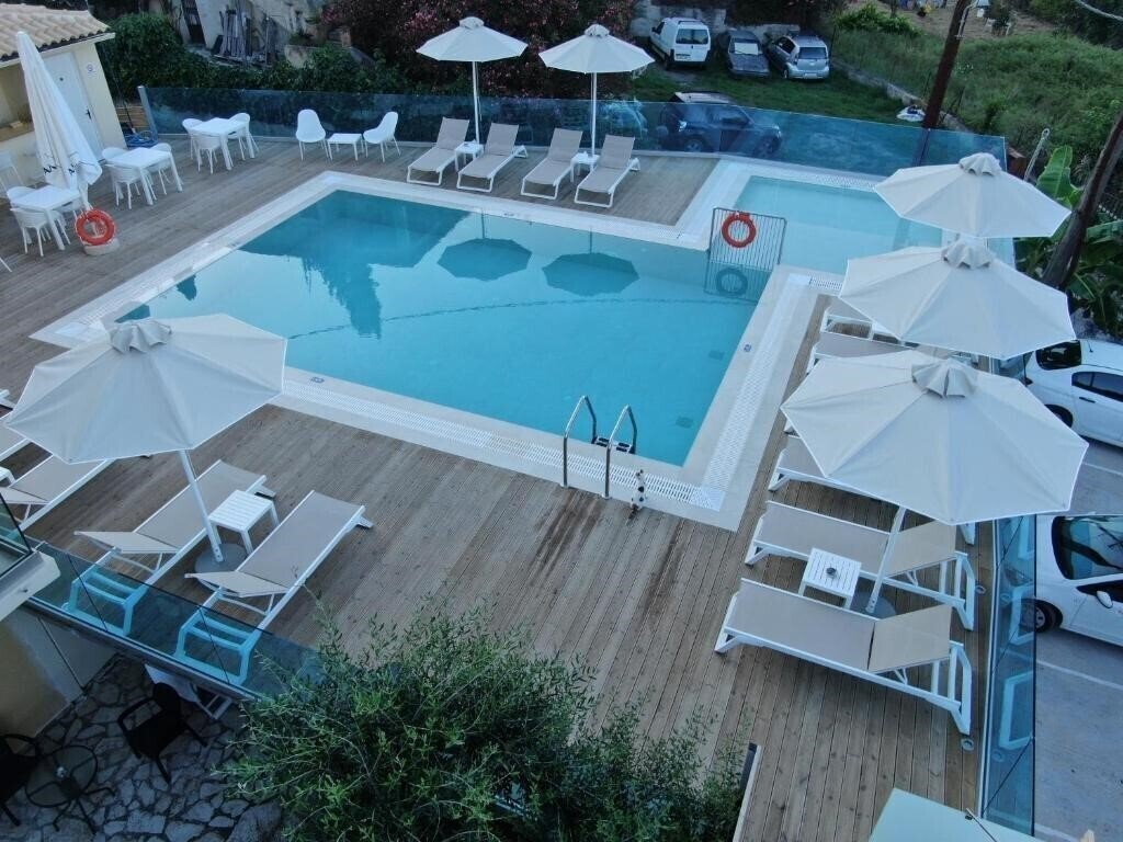 Фотографія Passas Mare Apartments & Studios 3*