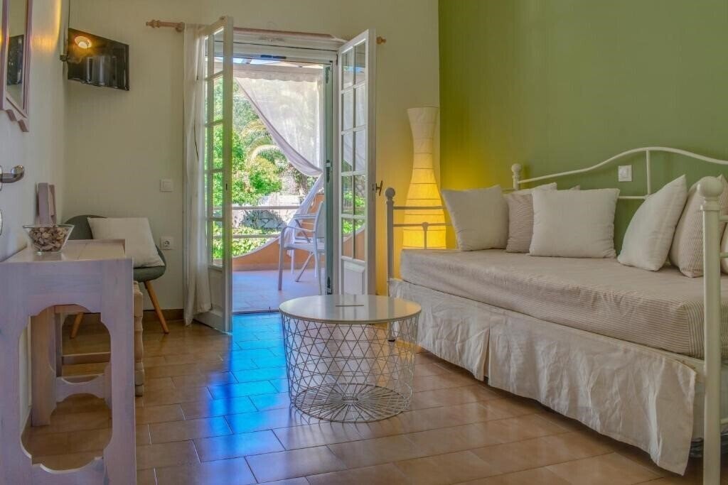 Картинка Villa Kapella & Apartments Corfu 3*