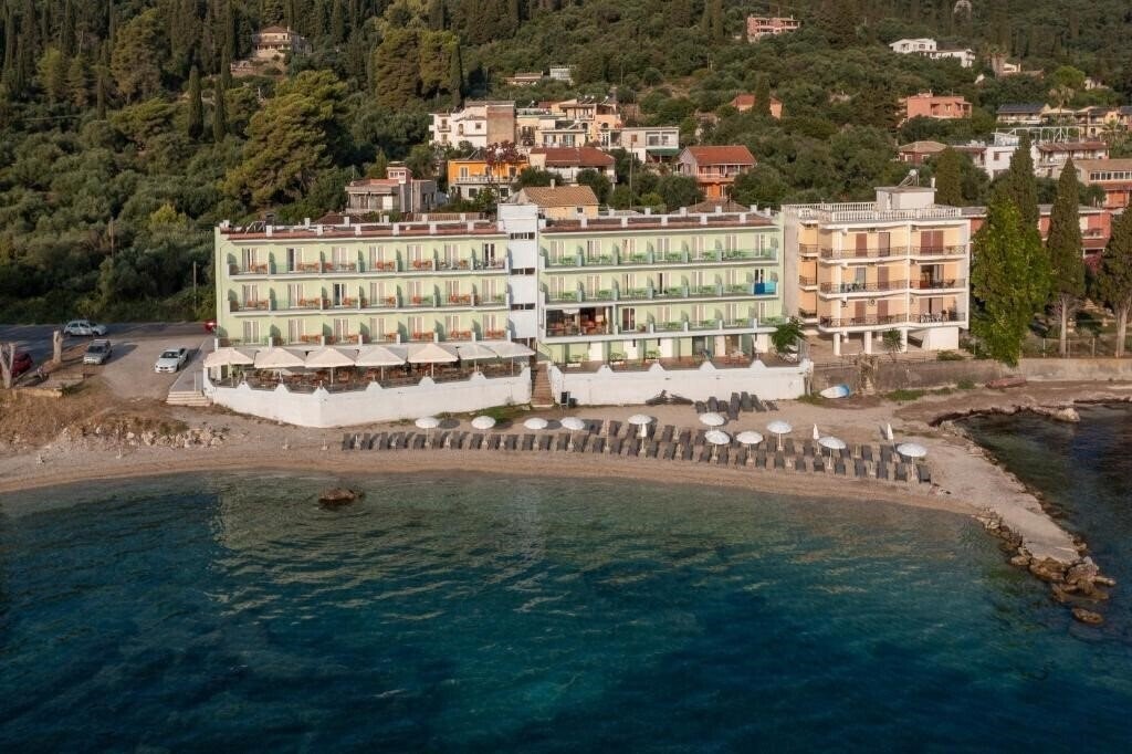 Готель Corfu Maris 4*