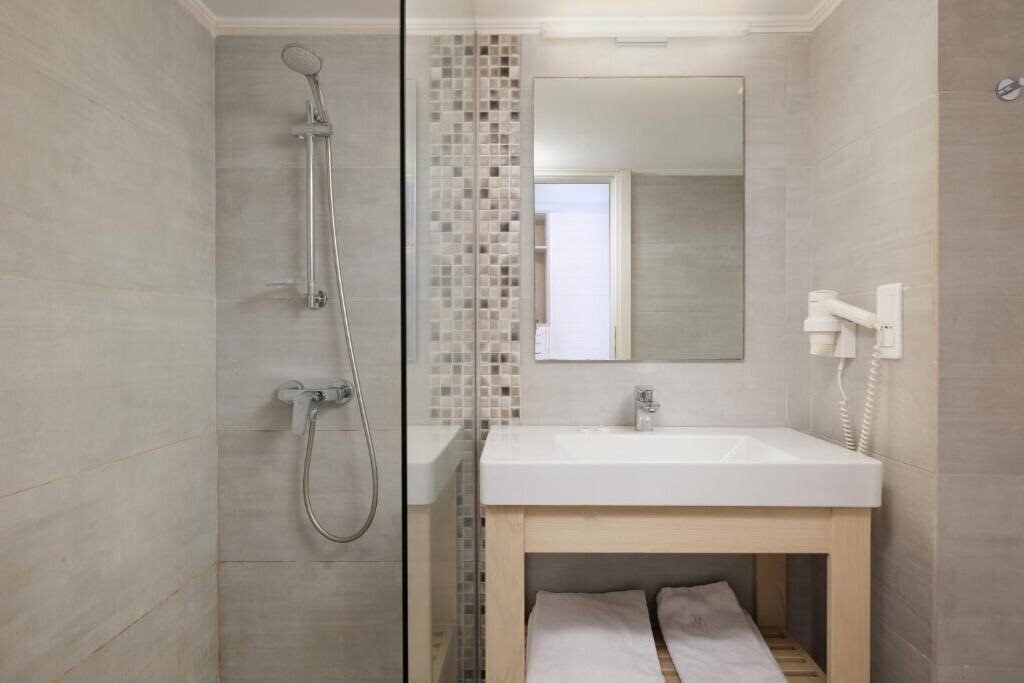 Фото Elea Beach Hotel 4*