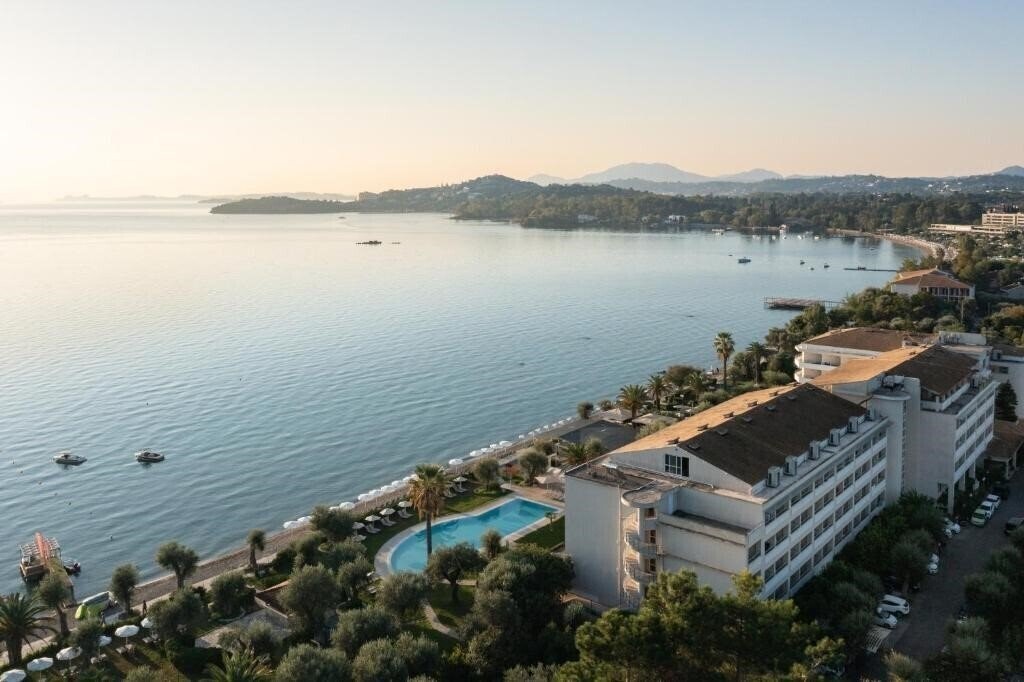Фотографія Elea Beach Hotel 4*