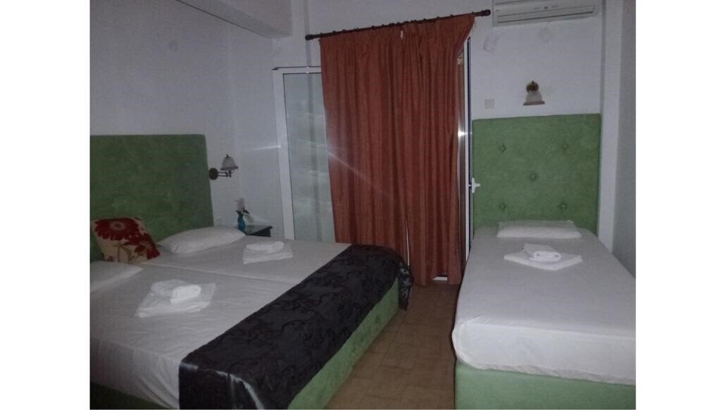 Фотографія Galini Studios Corfu апартаменты