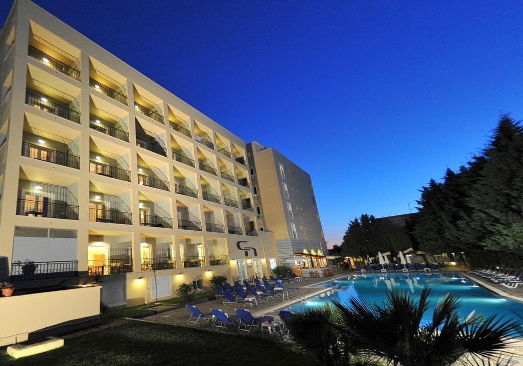 Отель Hellinis Hotel 3*