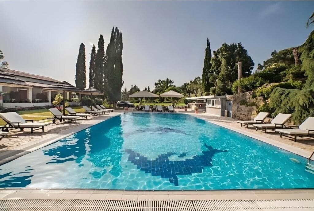 Отель Corfu Club Aparthotel 3*