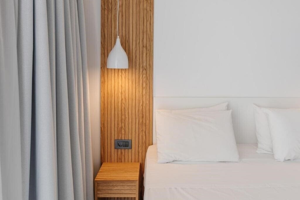 Фото Pontikonissi Hotel 2*