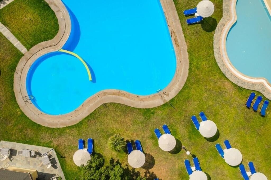 Фотографія Century Resort 4*