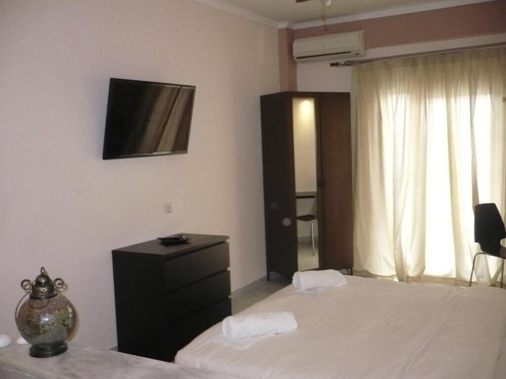 Фотография Alexandros Hotel 4*