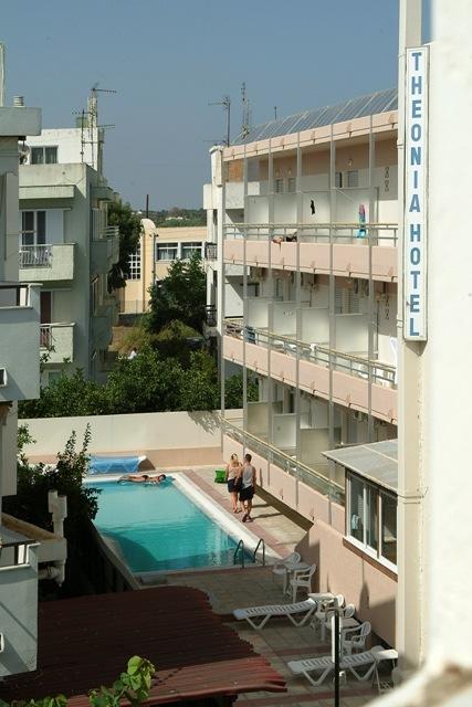 Фотографія Theonia Hotel 2*