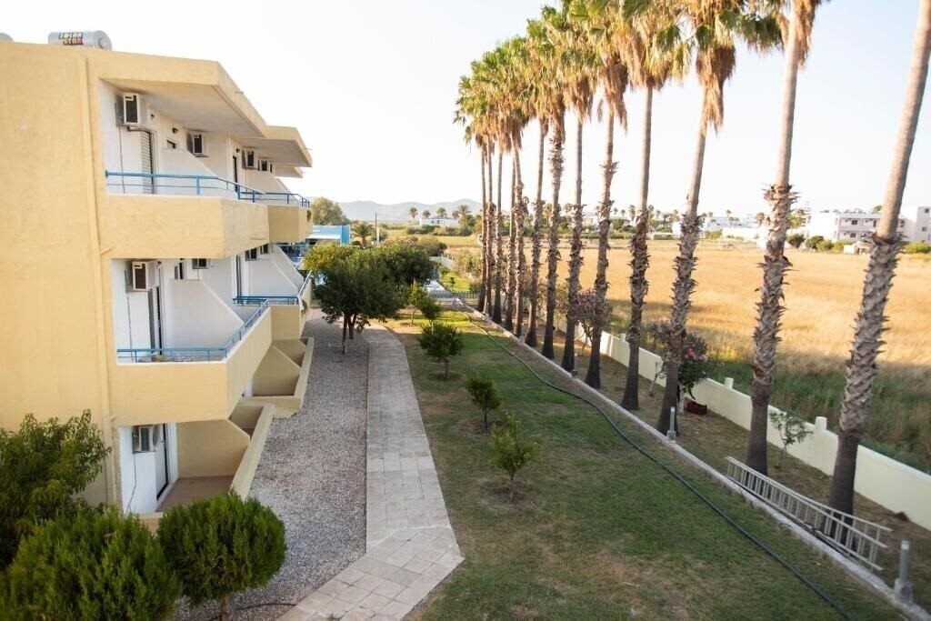 Картинка Oasis Hotel Kos 3*