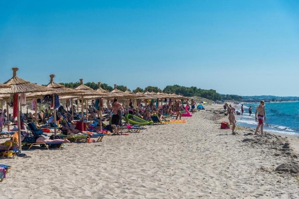Фото Sandy Beach 4*
