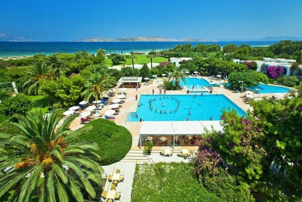 Фотографія Caravia Beach 4*