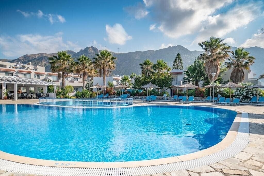 Фотографія Evripides Village Hotel 3*