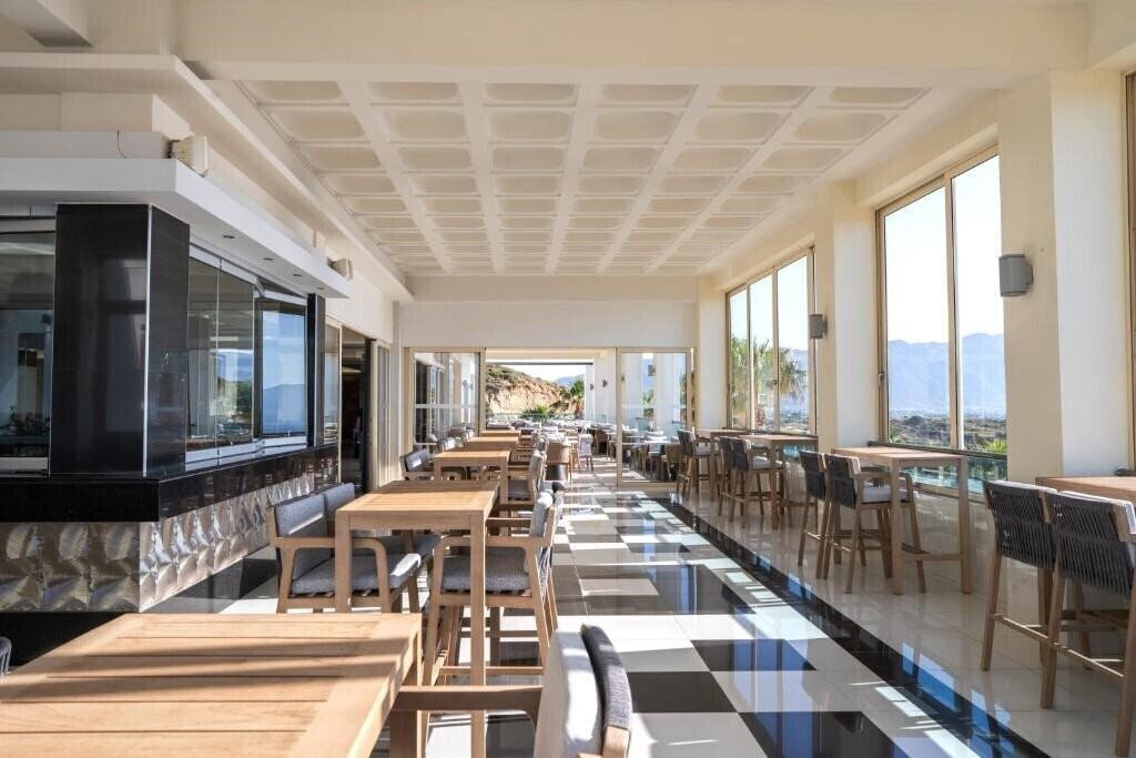 Фотографія Grand Blue Beach Hotel 5*