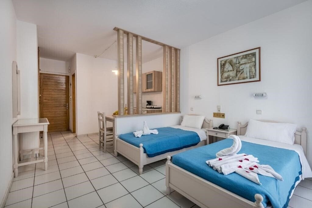 Фото Aggela Apartments 3*