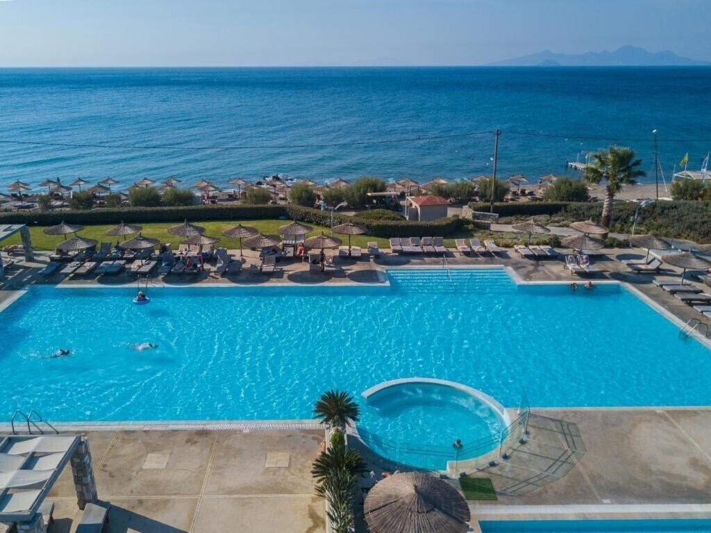 Картинка Akti Palace 5*