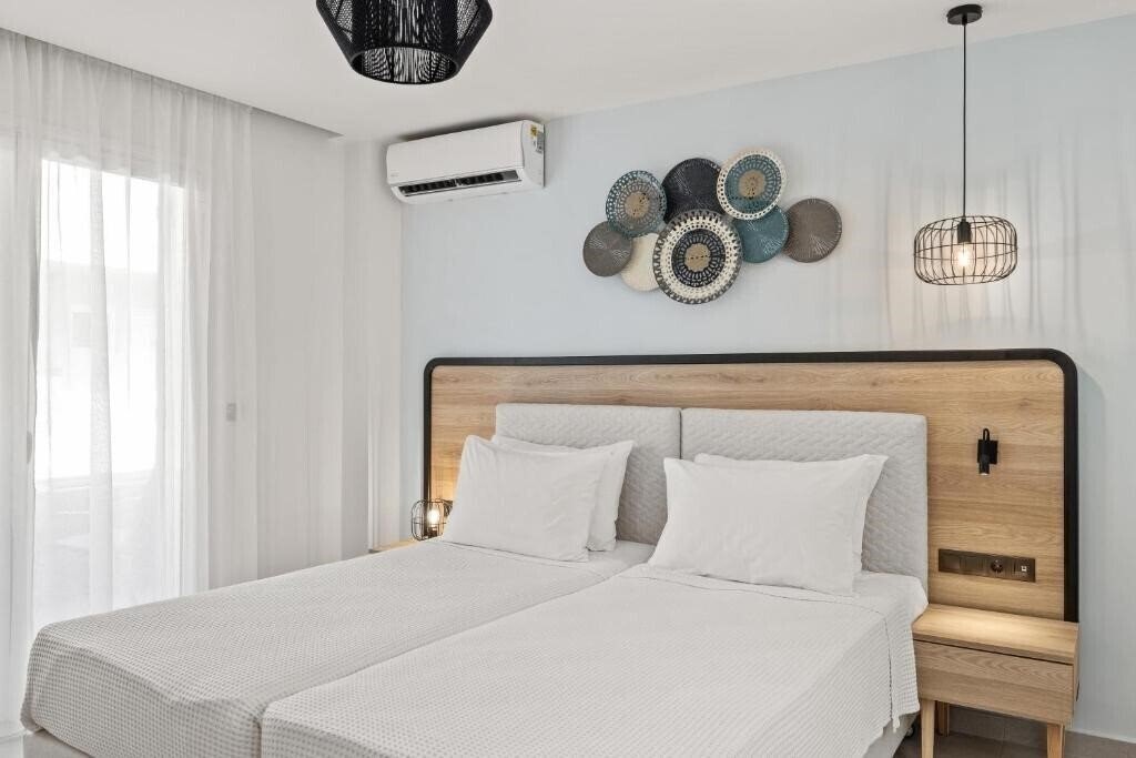 Изображение White Olive Marine Aquapark 4*