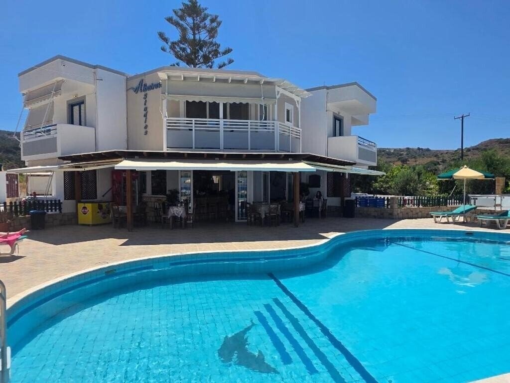 Готель Albatross Studios 3*