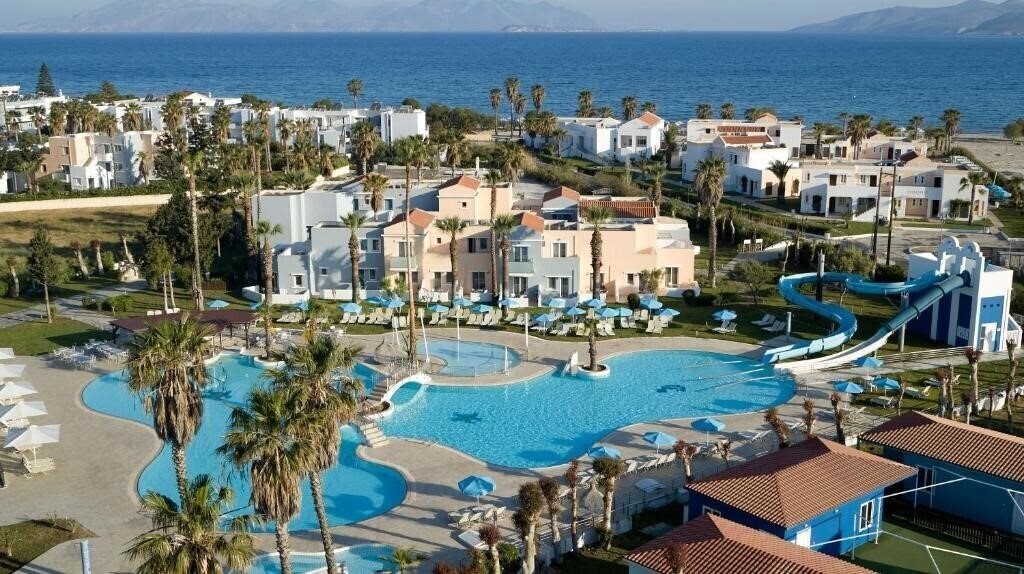 Отель Club Salut Marmari Beach Hotel 4*