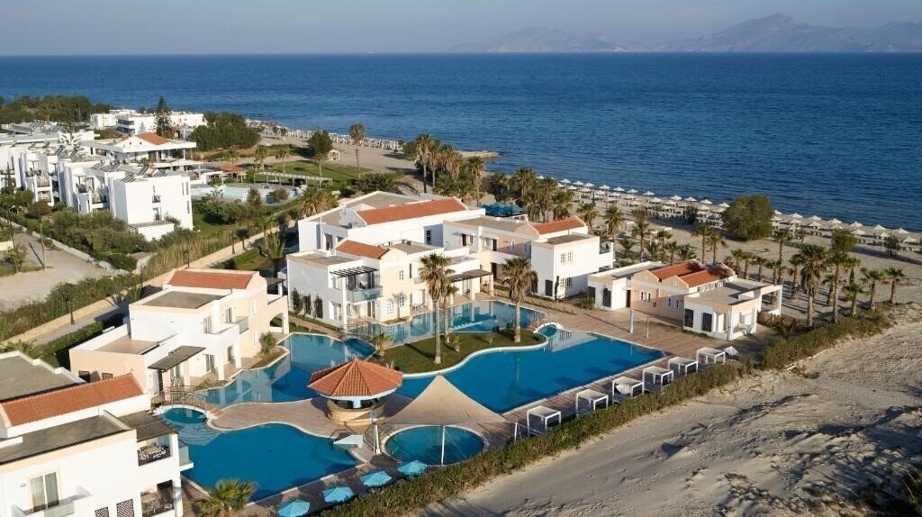 Картинка Club Salut Marmari Beach Hotel 4*