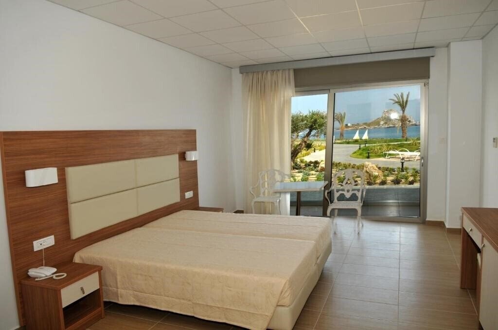 Фото Royal Bay 4*