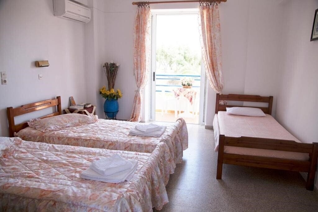 Фото Maritsa Studios 3*