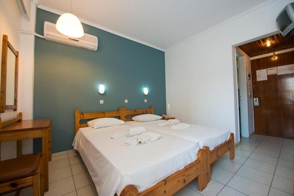 Фото International (Kos) 2*