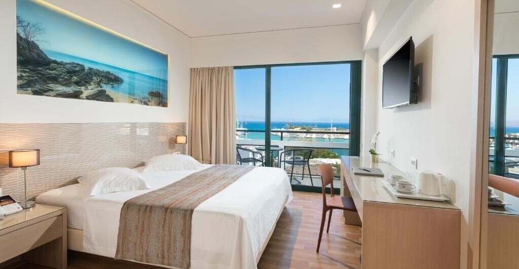 Фото Alexandra 4*