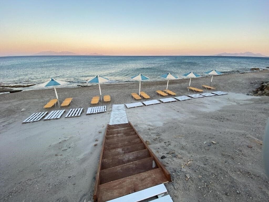 Фото Mammis Beach 3*